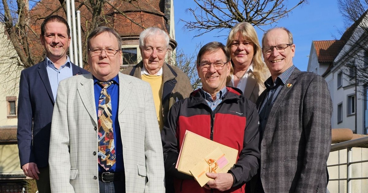 Gerhard Gillmann und Lothar Trieschmann für langjähriges Ehrenamt in